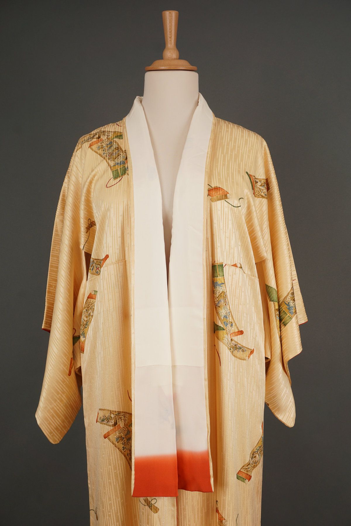 Golden silk kimono | Price | Sale | Vintage | Retro