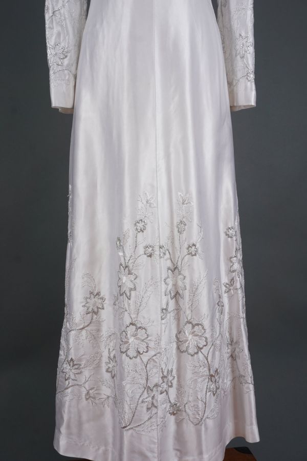 70s wedding dress Price