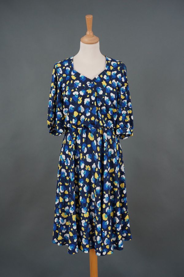 Blue flower dress Price