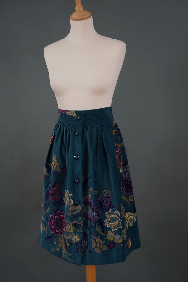 Velvet skirt with flowers Price