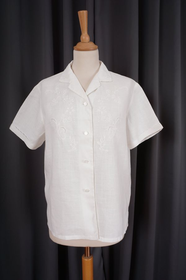 Bijela lanena košulja Cijena