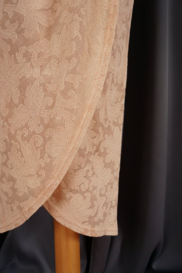 Beige lace skirt Price