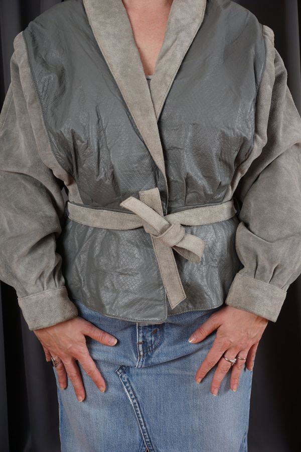 80s leather jacket Price