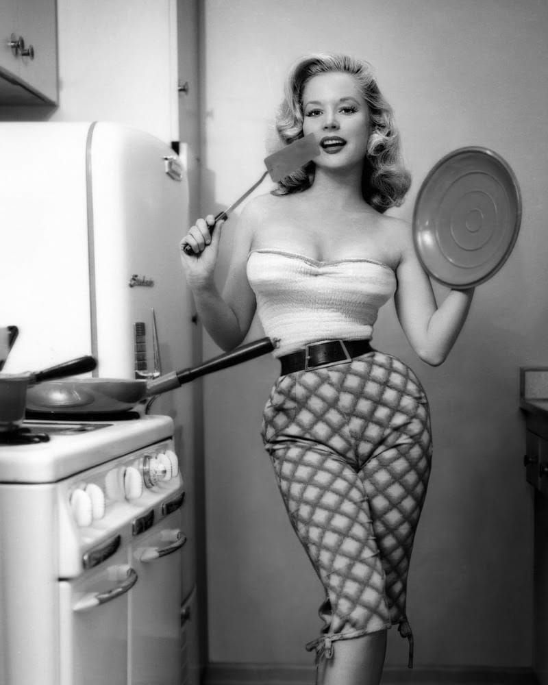 Pin-up subculture